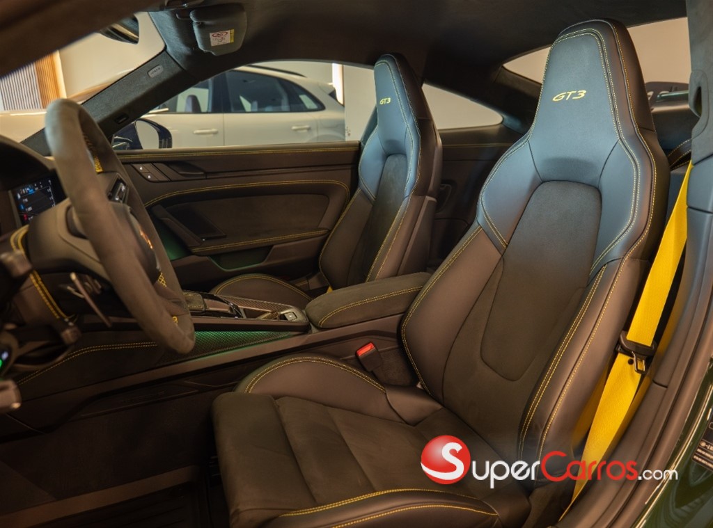 2026 Porsche 911 GT3 — foto 9 / 12