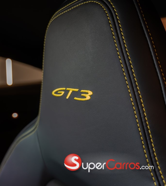 2026 Porsche 911 GT3 — foto 10 / 12