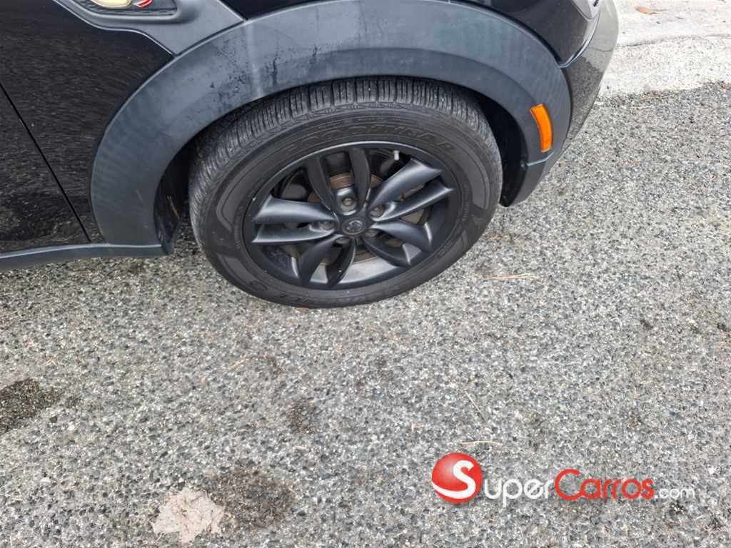 2011 Mini Cooper Countryman S — foto 9 / 12