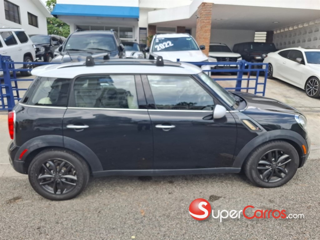 2011 Mini Cooper Countryman S — foto 10 / 12