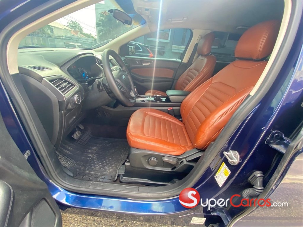 2016 Ford EDGE Ecoboost — foto 5 / 11