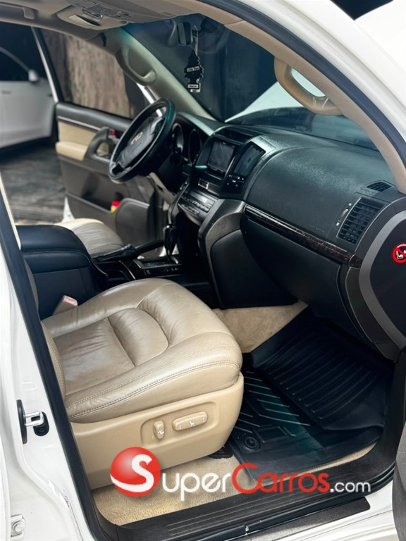 2008 Toyota Land Cruiser — foto 10 / 10