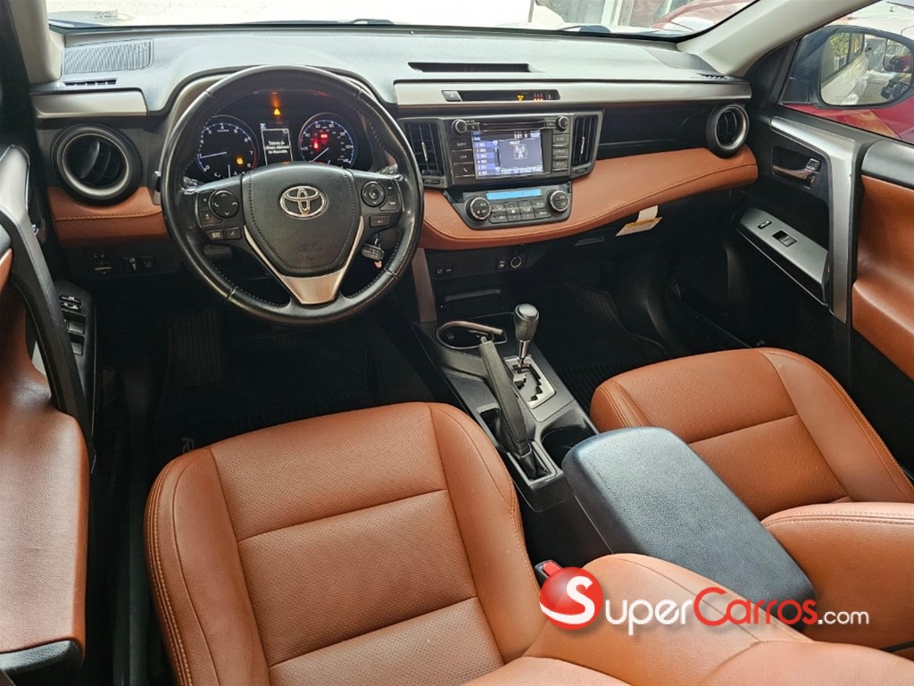 2018 Toyota RAV4 XLE — foto 2 / 12