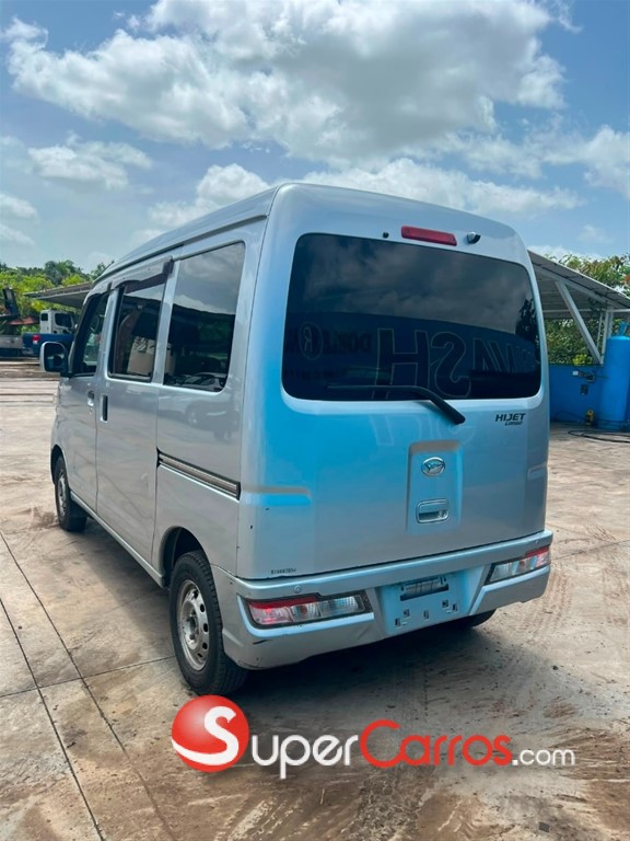 2020 Daihatsu Hijet — foto 4 / 9