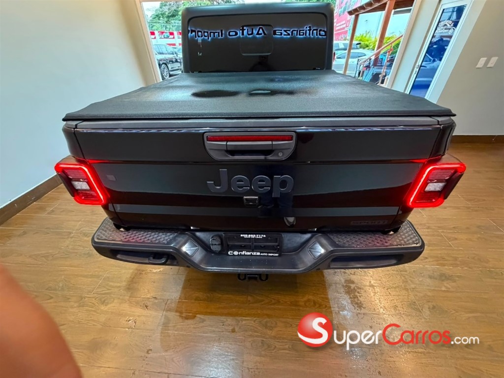 2021 Jeep Gladiator — foto 7 / 12