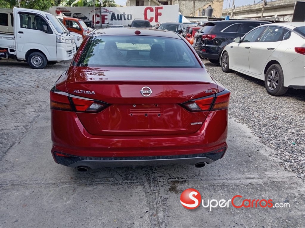 2022 Nissan Altima SR — foto 3 / 11