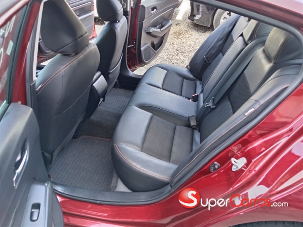 2022 Nissan Altima SR — foto 5 / 11