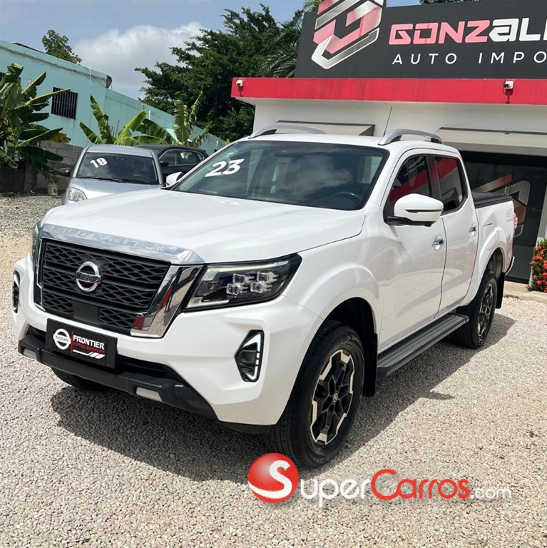 2023 Nissan Frontier Pro-4X — foto 3 / 12