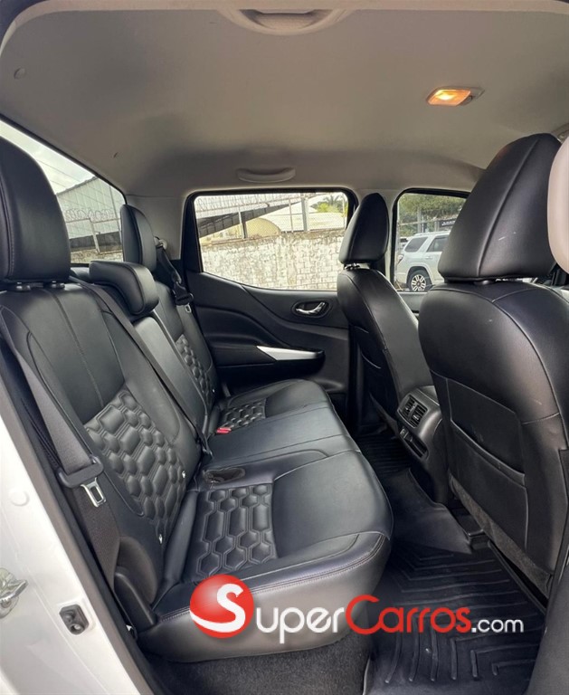 2023 Nissan Frontier Pro-4X — foto 11 / 12