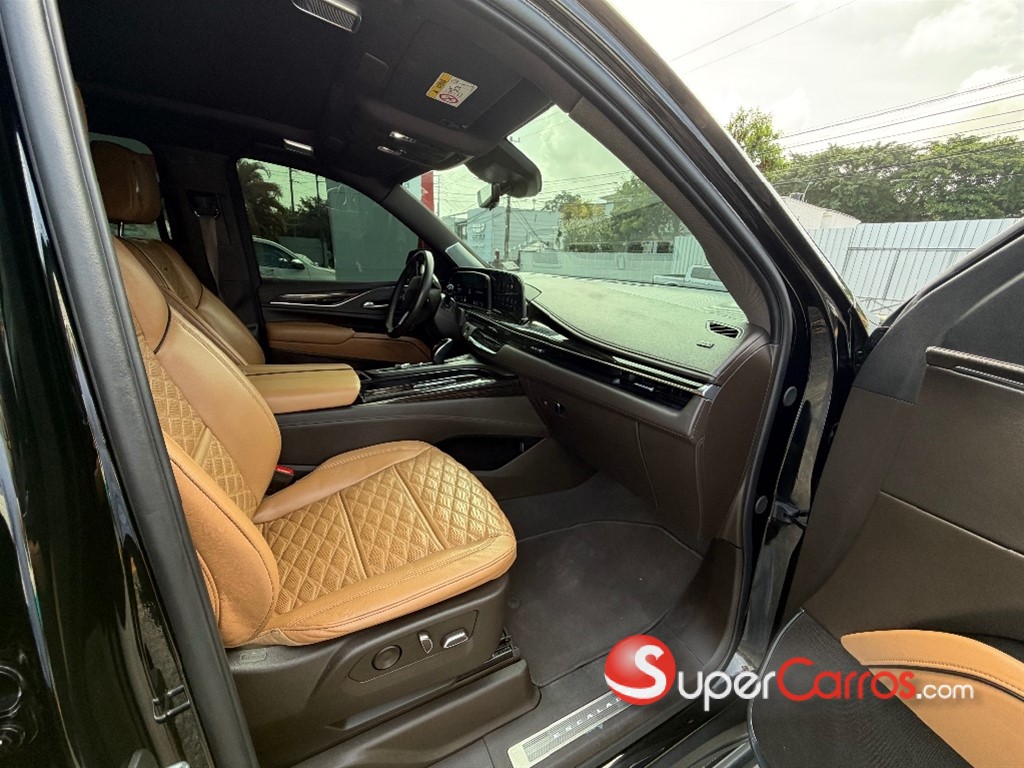 2023 Cadillac Escalade — foto 7 / 12