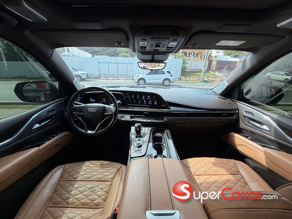 2023 Cadillac Escalade — foto 9 / 12