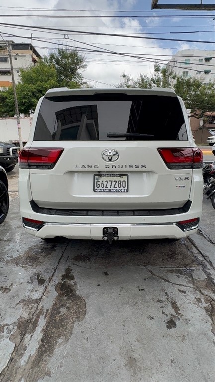 2023 Toyota Land Cruiser 300 VX-R — foto 5 / 11