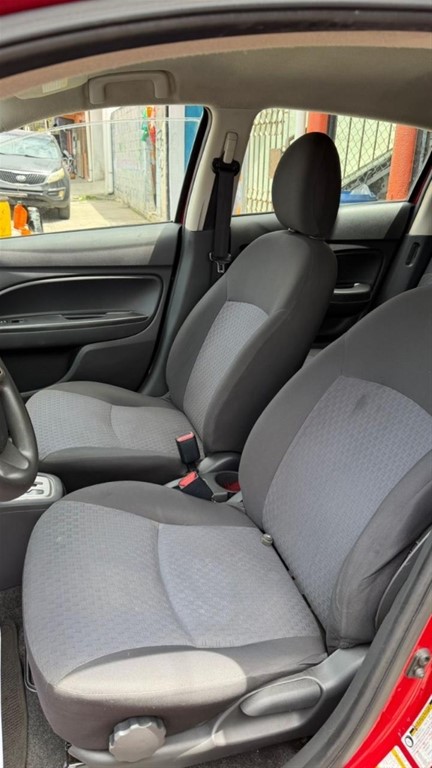 2019 Mitsubishi Motors Mirage — foto 5 / 6