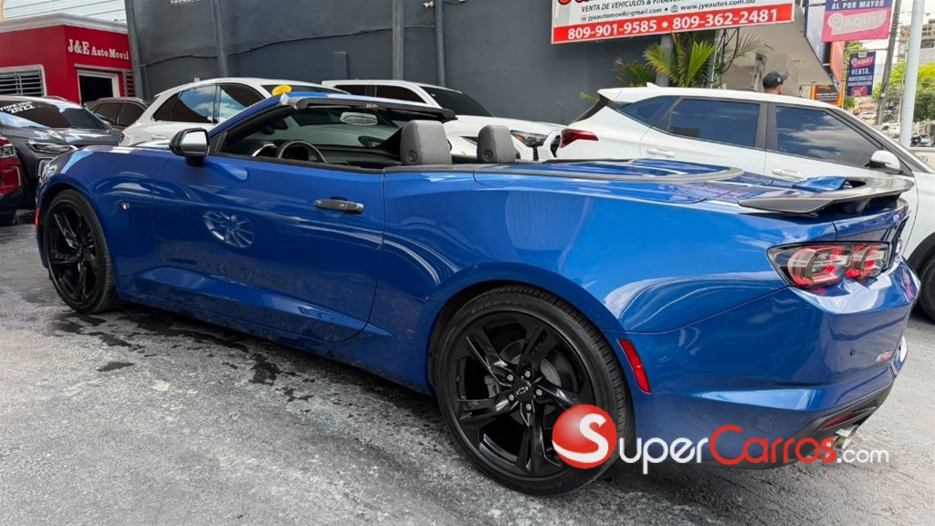 2022 Chevrolet Camaro RS — foto 12 / 12