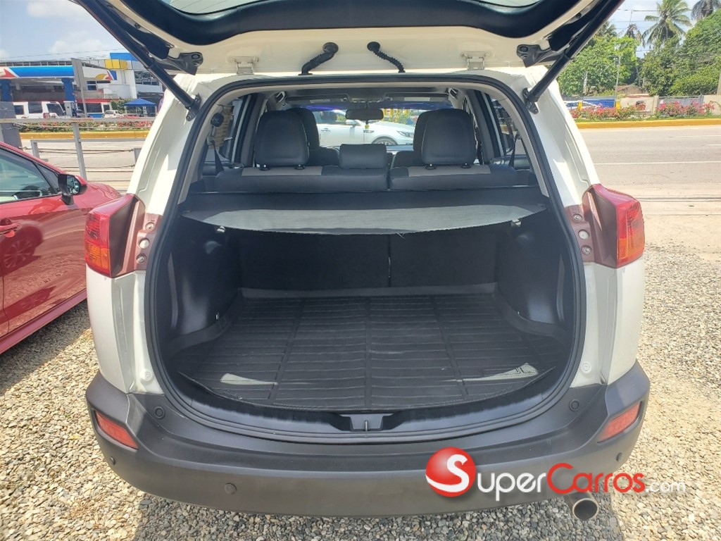 2015 Toyota RAV4 Limited — foto 5 / 12