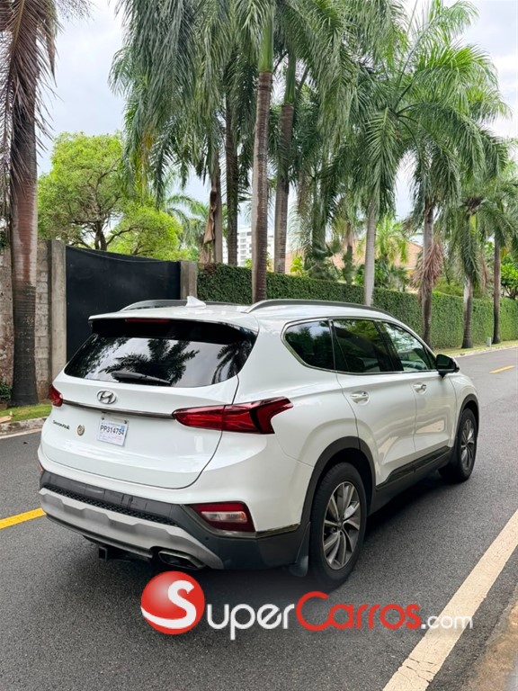 2020 Hyundai Santa Fe Limited — foto 4 / 12
