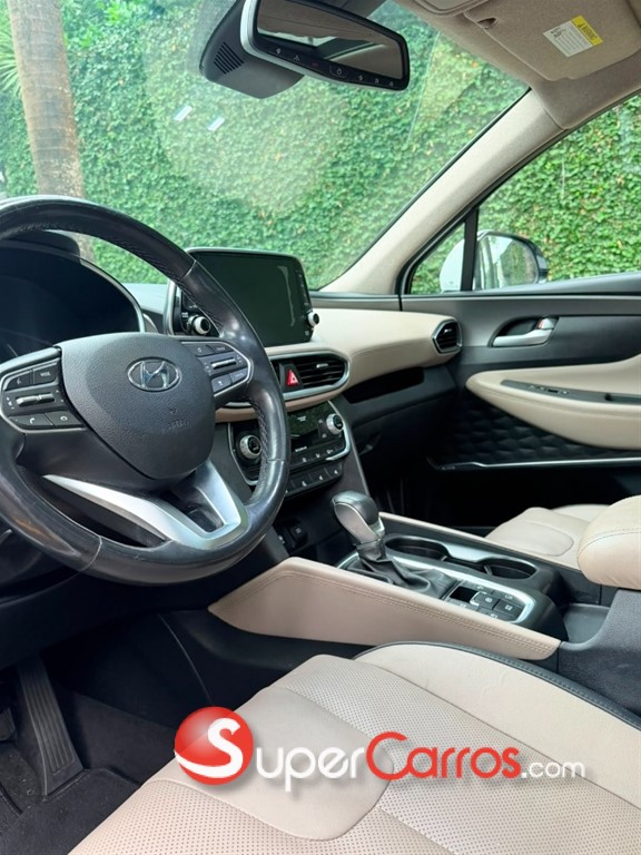 2020 Hyundai Santa Fe Limited — foto 8 / 12