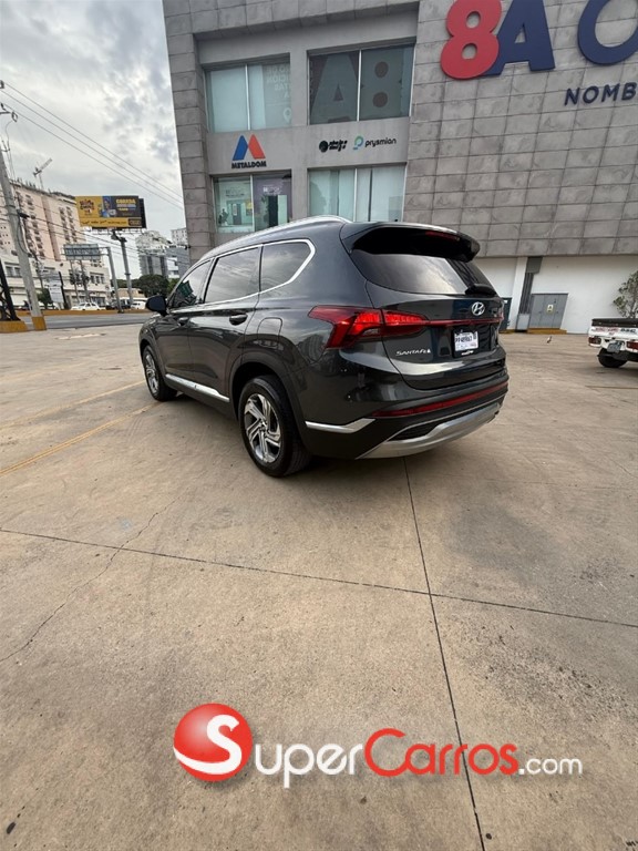 2021 Hyundai Santa Fe SEL — foto 7 / 12