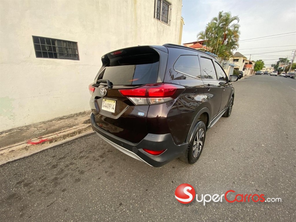 2019 Toyota Rush — foto 5 / 9