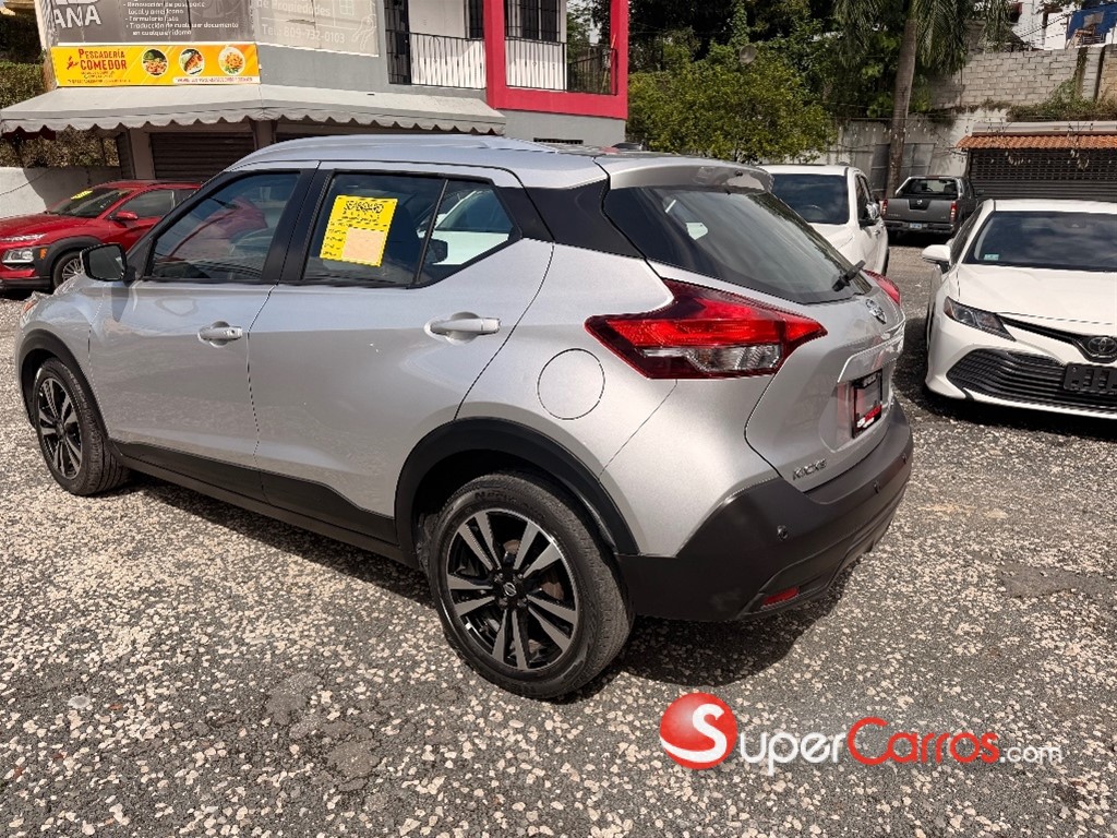 2020 Nissan Kicks SV — foto 4 / 12