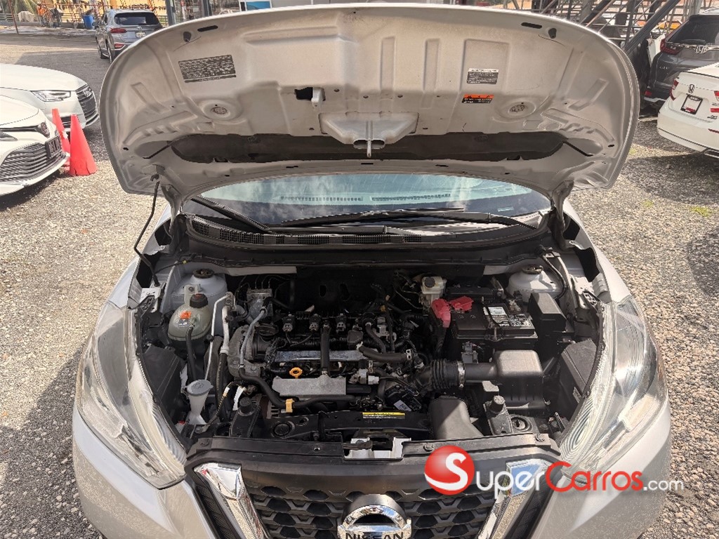 2020 Nissan Kicks SV — foto 7 / 12