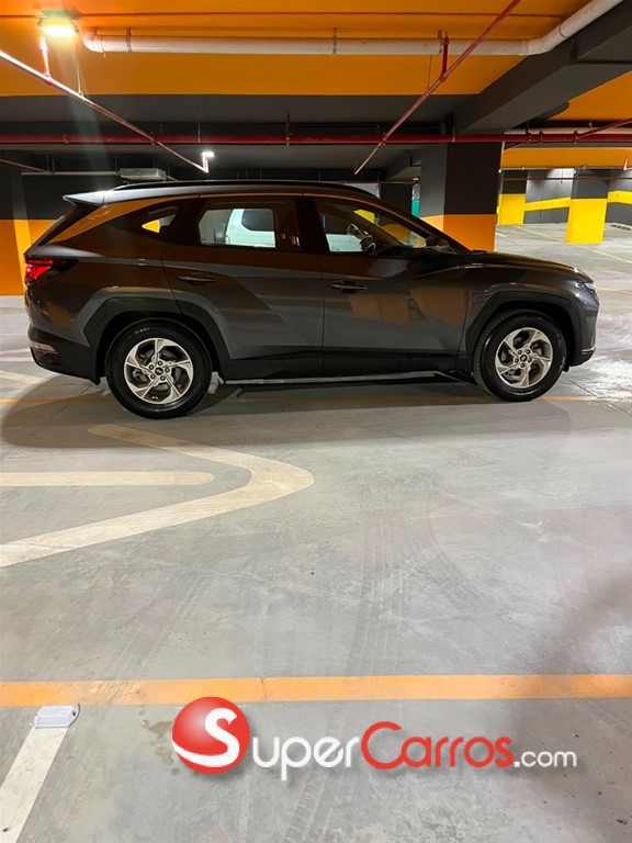 2023 Hyundai Tucson SE — foto 10 / 12