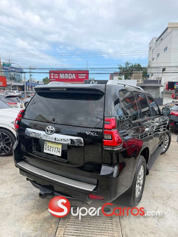 2020 Toyota Land Cruiser Prado VXL — foto 2 / 7