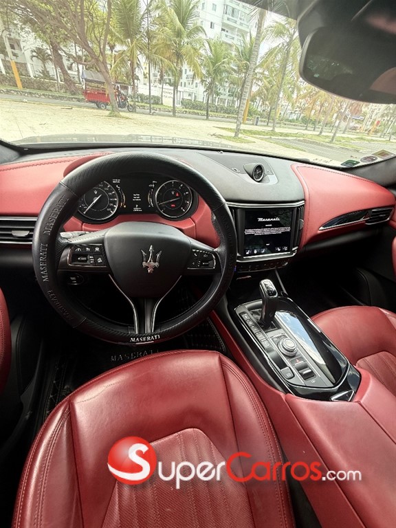 2022 Maserati Levante GT — foto 4 / 10