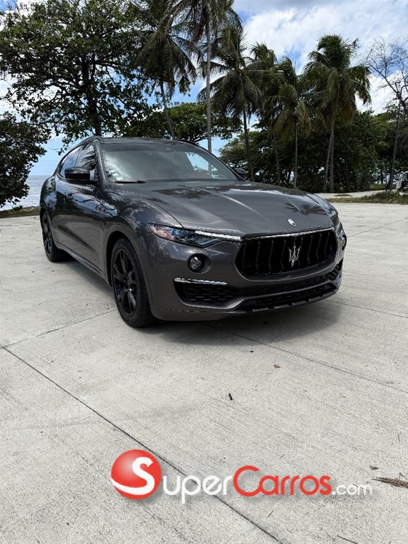 2022 Maserati Levante GT — foto 7 / 10