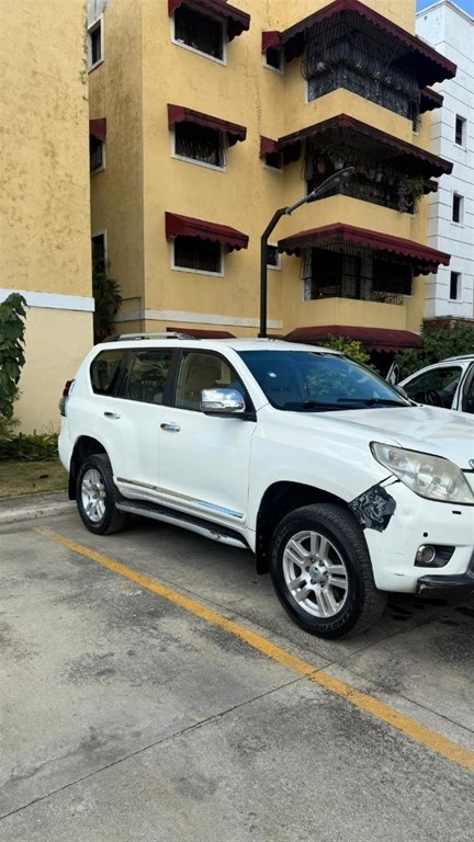 2012 Toyota Land Cruiser Prado