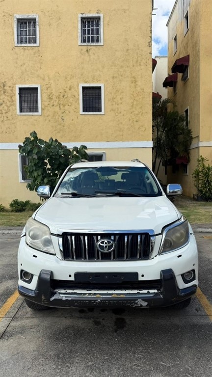 2012 Toyota Land Cruiser Prado — foto 7 / 8