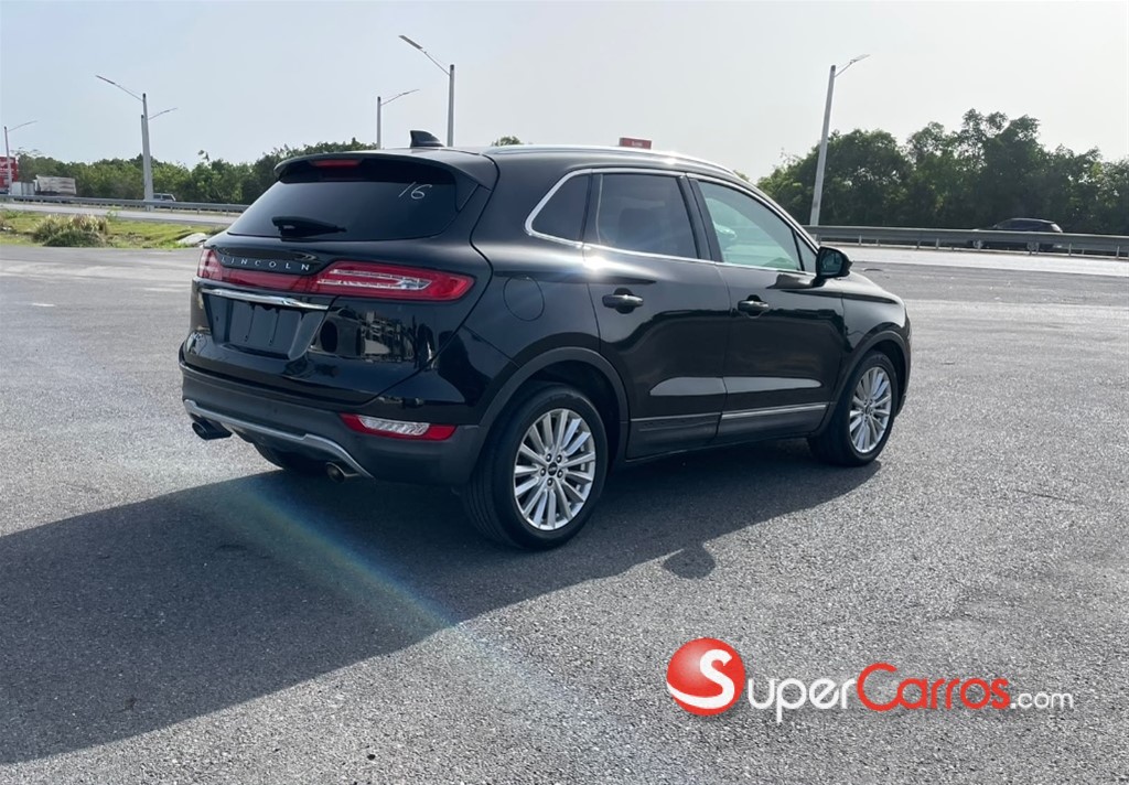 2019 Lincoln Mark — foto 3 / 10