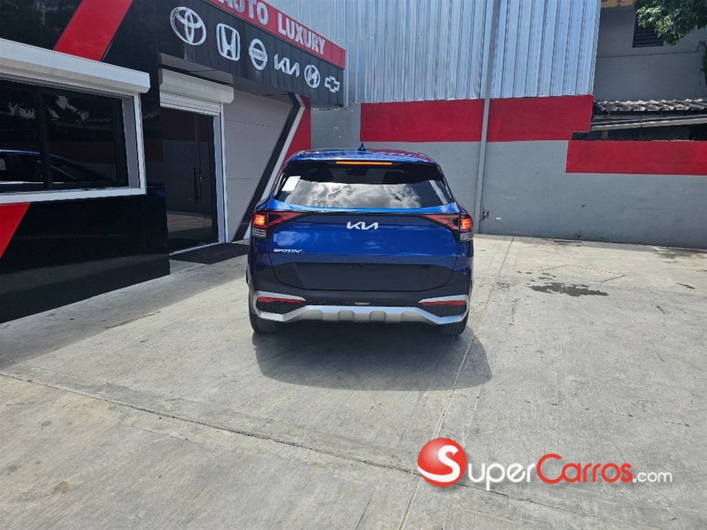 2023 Kia Sportage EX — foto 4 / 8