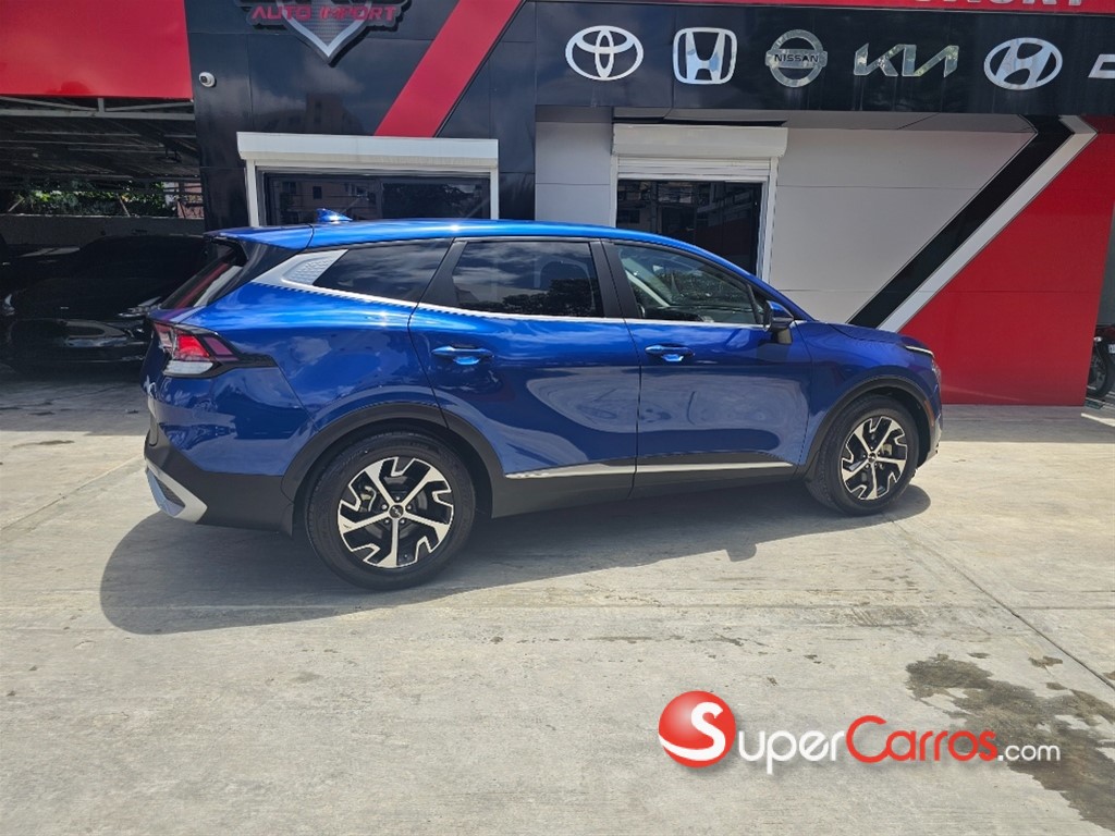 2023 Kia Sportage EX — foto 5 / 8