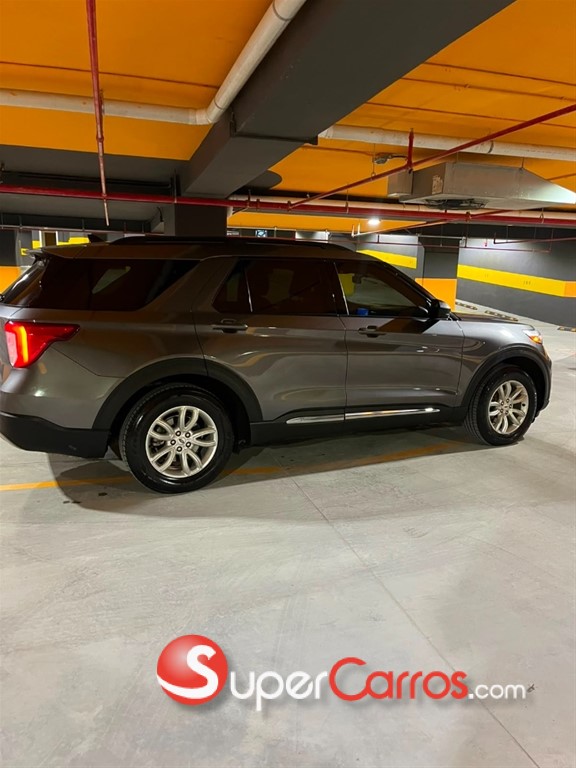 2022 Ford Explorer XLT — foto 3 / 10