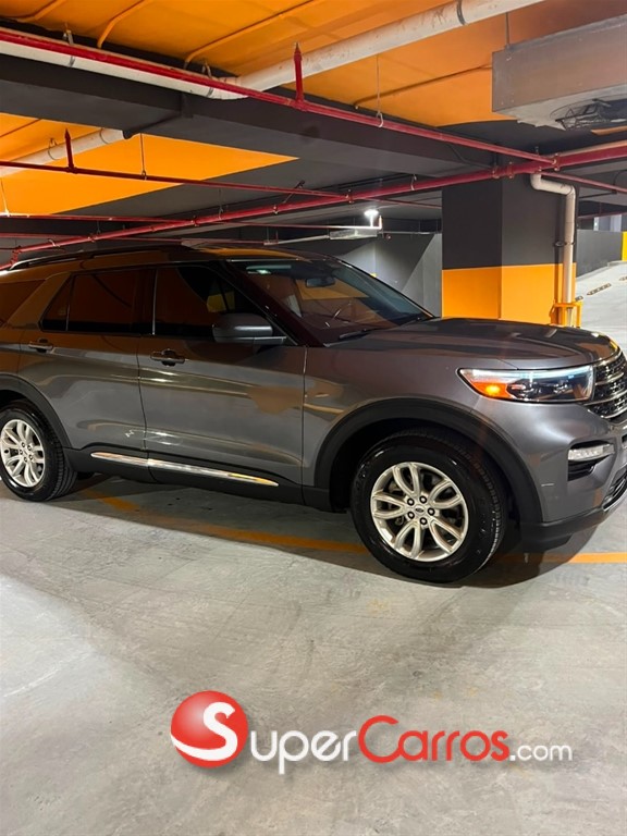 2022 Ford Explorer XLT — foto 4 / 10