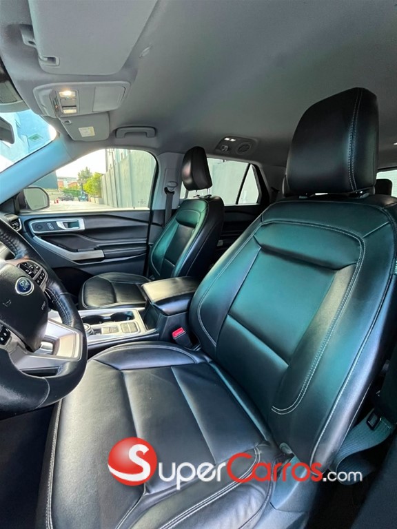2022 Ford Explorer XLT — foto 7 / 10