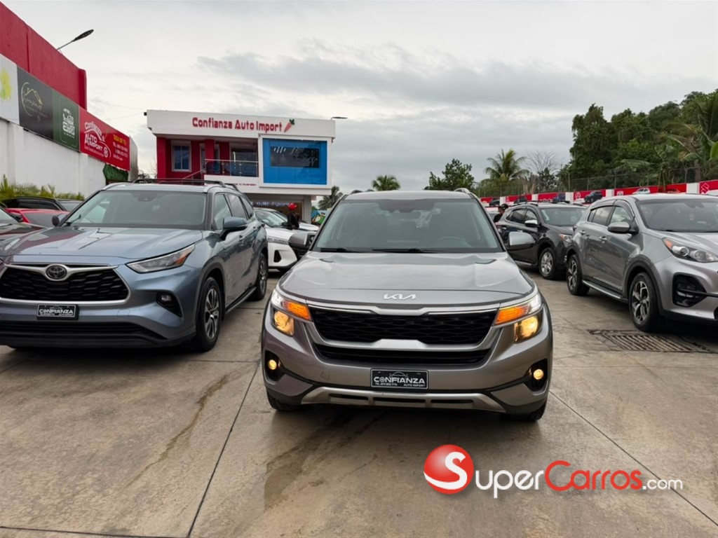 2022 Kia Seltos — foto 2 / 9