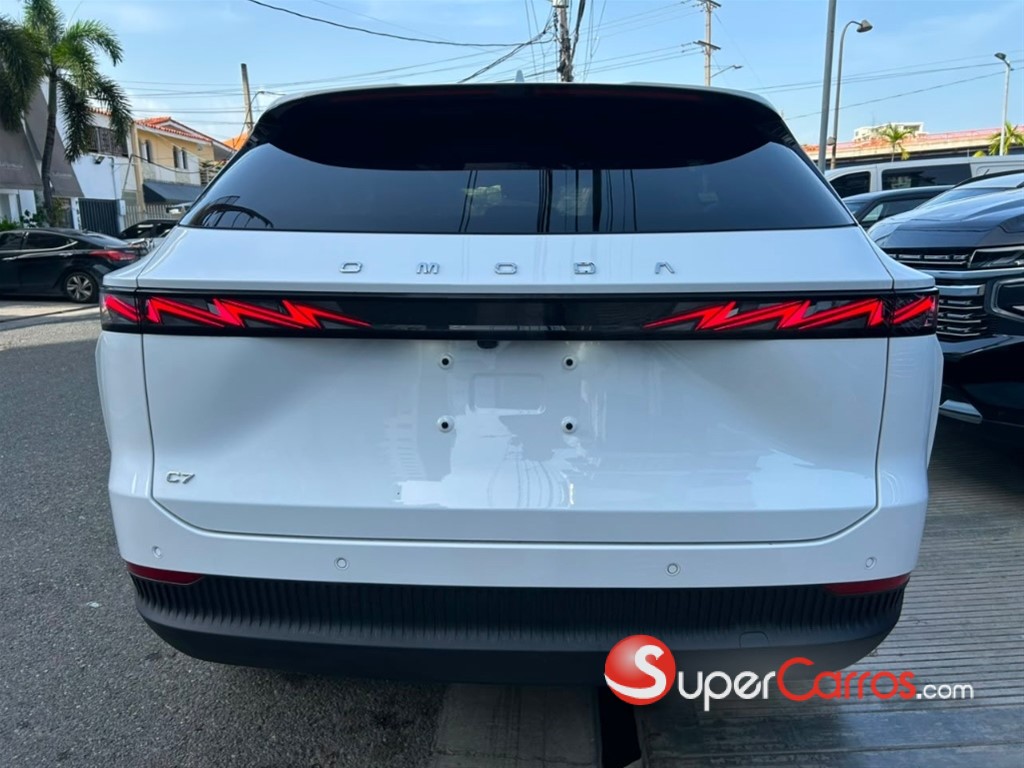 2026 OMODA C7 Ice Luxury — foto 5 / 12