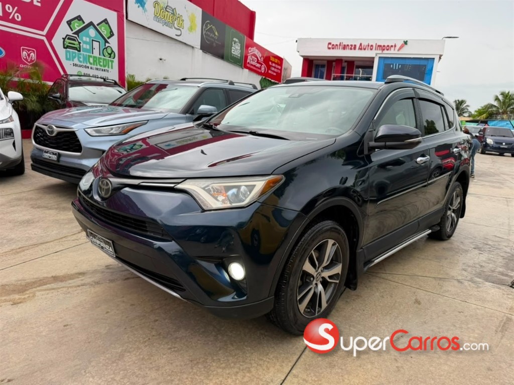 2017 Toyota RAV4 XLE