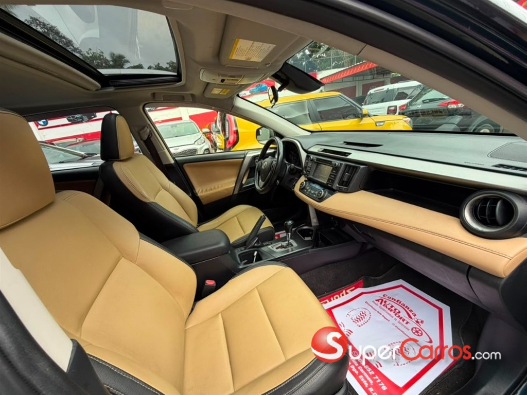 2017 Toyota RAV4 XLE — foto 8 / 9