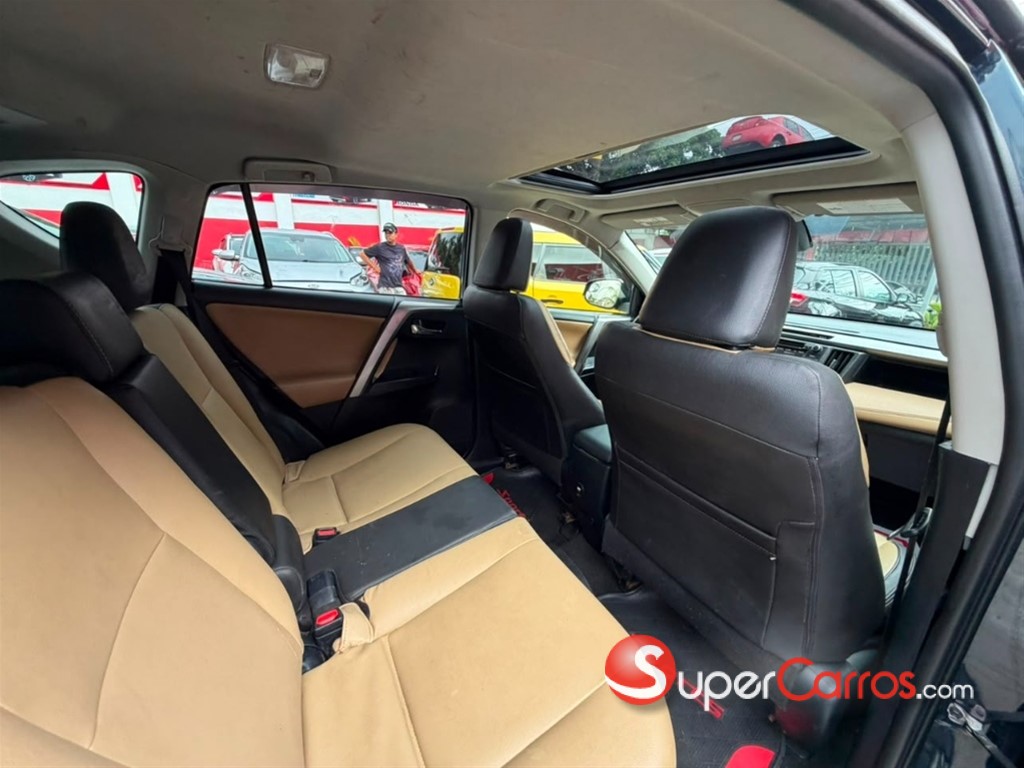 2017 Toyota RAV4 XLE — foto 9 / 9
