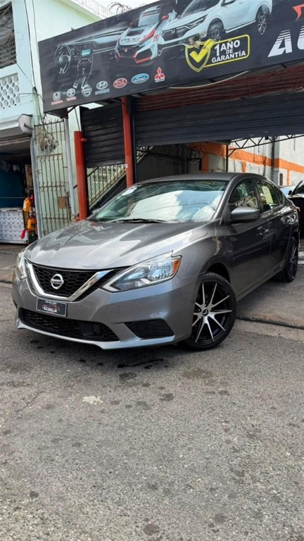 2019 Nissan Sentra SV — foto 8 / 10