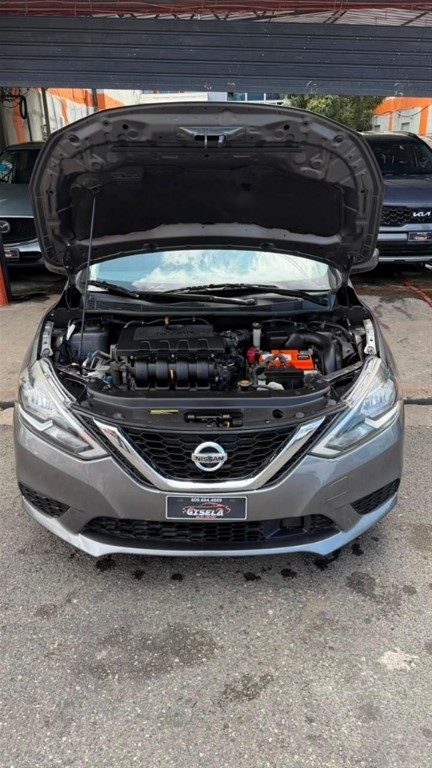 2019 Nissan Sentra SV — foto 9 / 10