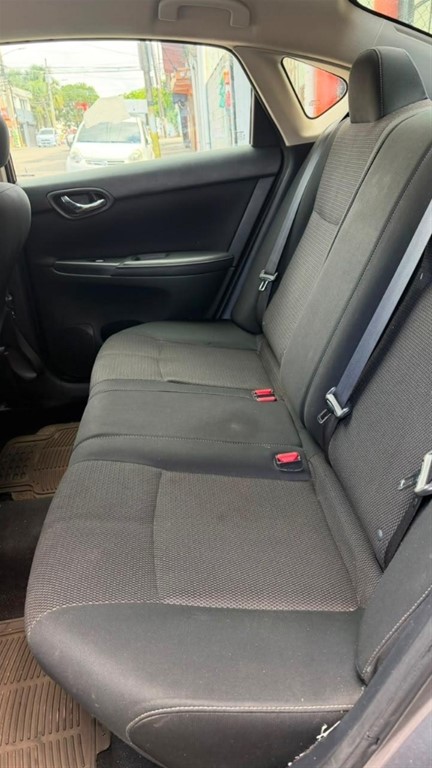 2019 Nissan Sentra SV — foto 10 / 10