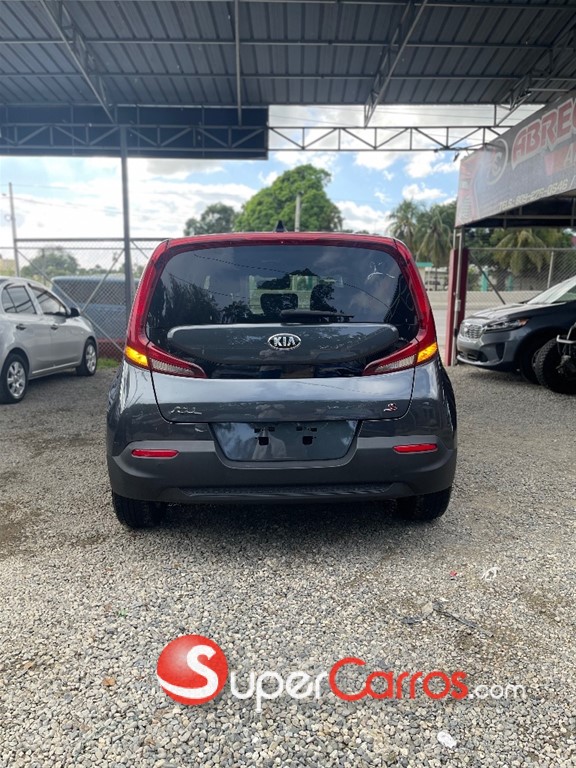 2020 Kia Soul — foto 5 / 12