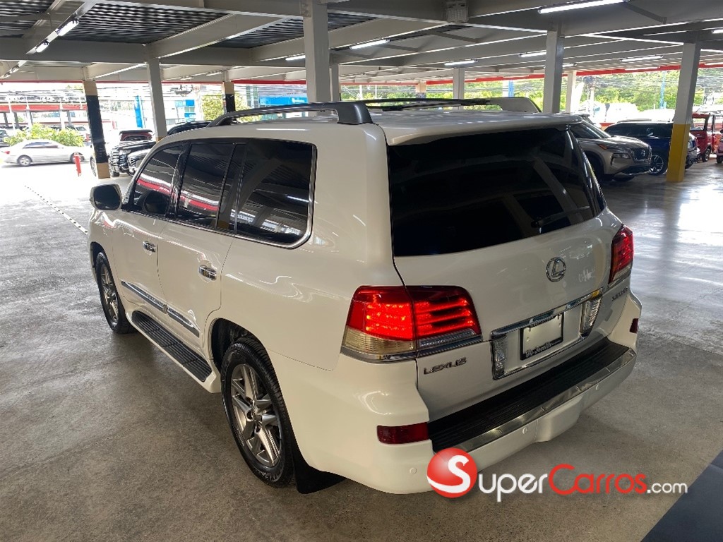 2015 Lexus LX 570 — foto 4 / 12