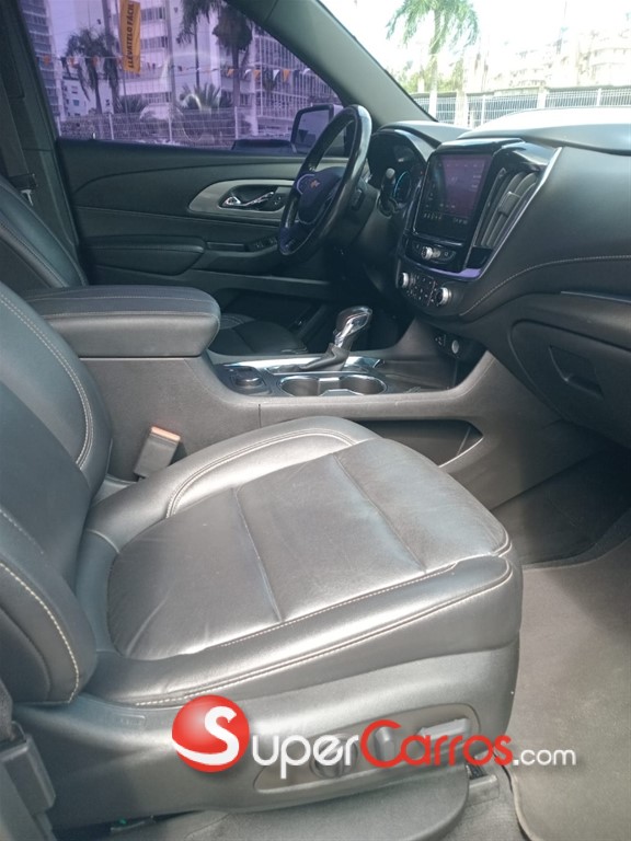 2023 Chevrolet Traverse LT — foto 2 / 12