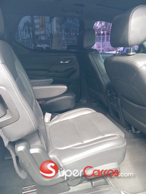2023 Chevrolet Traverse LT — foto 4 / 12