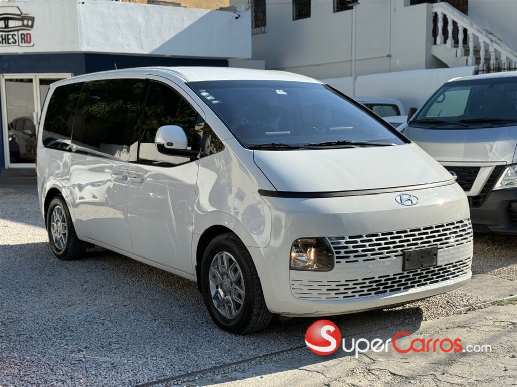 2022 Hyundai Staria — foto 3 / 10